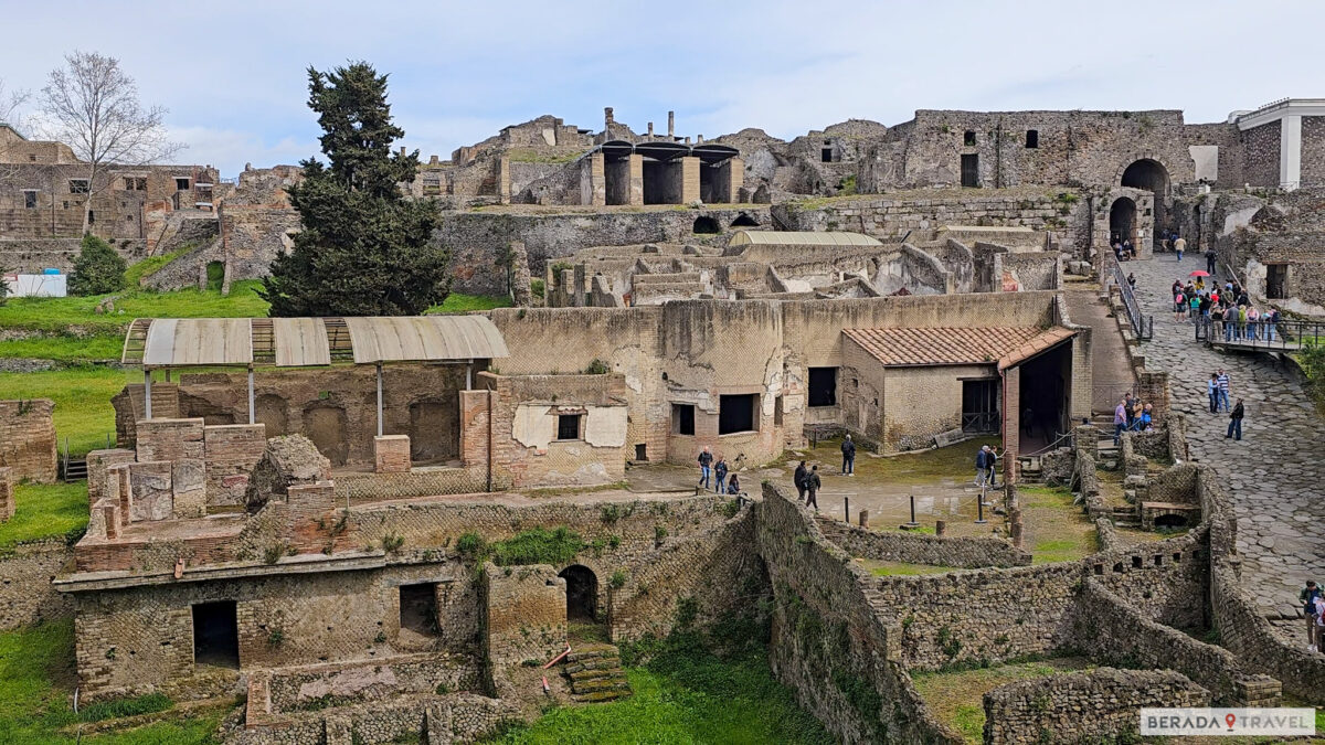 Entrada Pompeia
