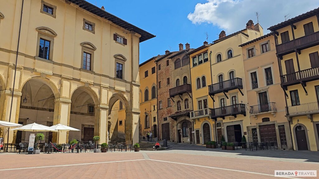 Piazza Grande em Arezzo