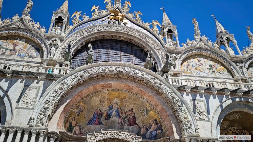 Os artes douradas da Basilica di San Marco 